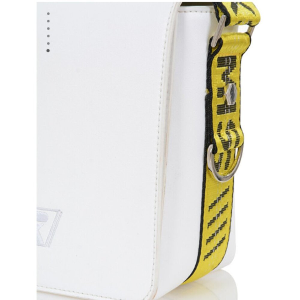 Misstress Rocks 'FANTASTICAL' white cross body bag - Picture 4 of 11